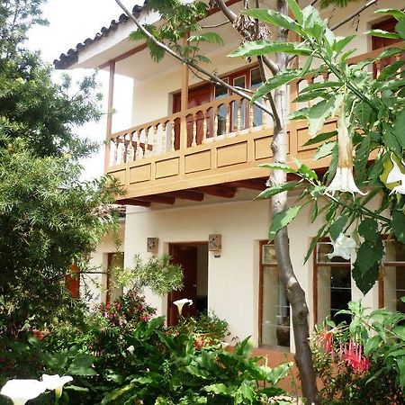 Kukuli Lodge B&B Cusco Exterior photo